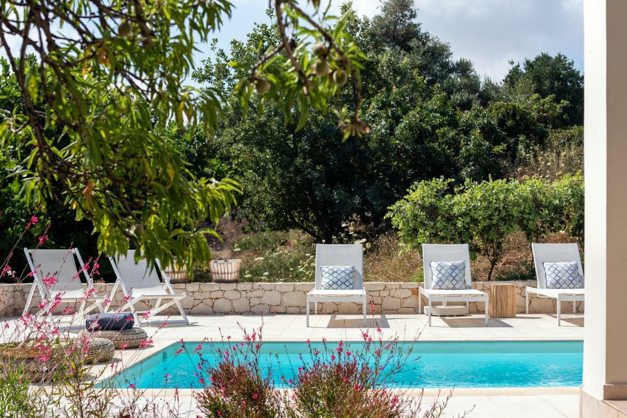 Levantes Luxury Home - Nature Inspired, Pool & Bbq, By Thinkvilla Prinés Esterno foto